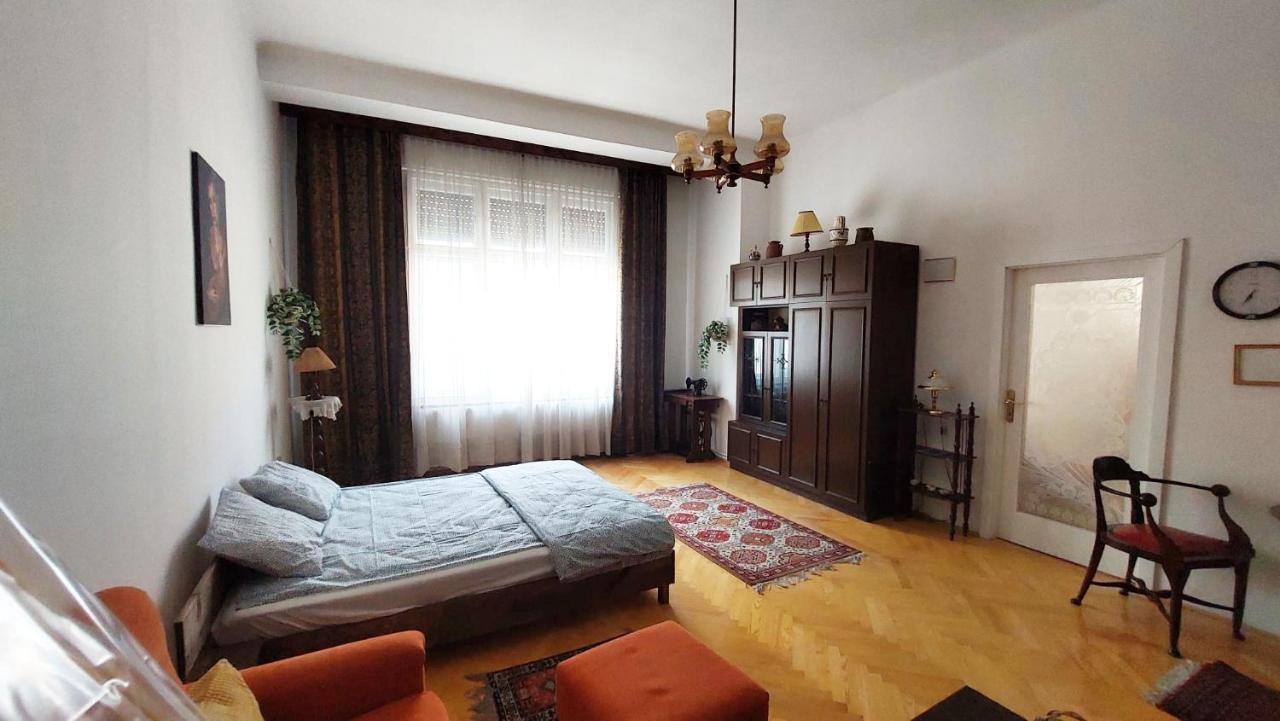 Bross1 Apartamento Budapeste Exterior foto