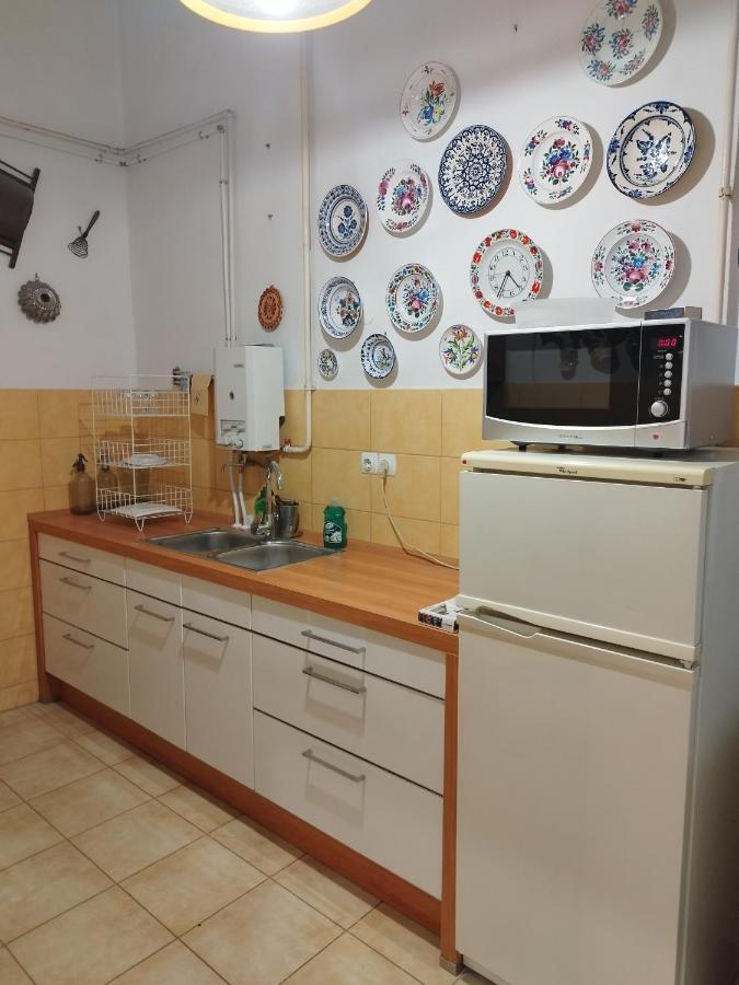 Bross1 Apartamento Budapeste Exterior foto